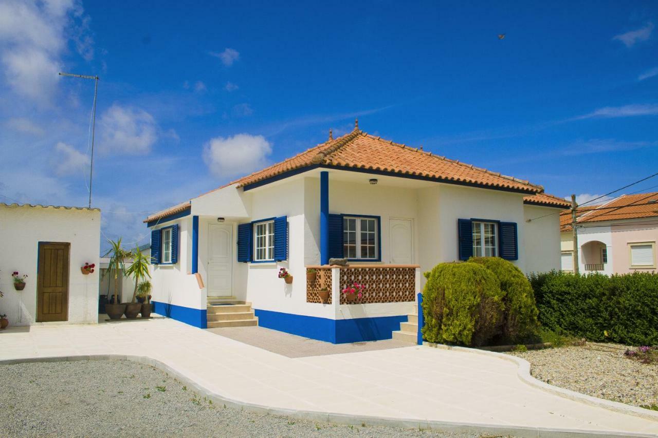 Casal Do Gois Guest House Atouguia Da Baleia Dış mekan fotoğraf